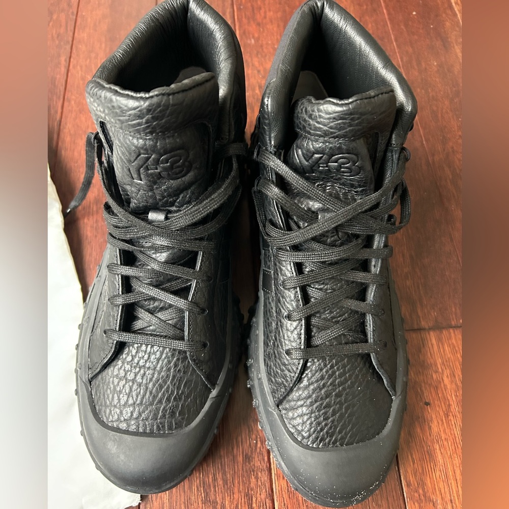 Y-3 black on black size 10.5